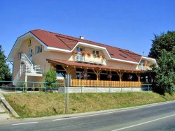 Pension und Restaurant KAPLNA Kaplna (Kapellen)