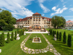 Thermia Palace Ensana Health Spa Hotel Piešťany (Pöstyén)