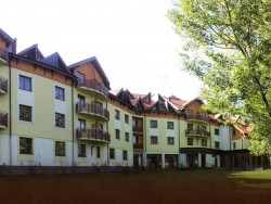 CSÁRDA KORMORÁN - Hotel BONBÓN BRATISLAVA Bratislava (Pozsony)