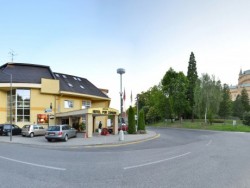Reštaurácia ZLATÁ RUŽA - WELLNESS HOTEL POD ZÁMKOM Bojnice (Weinitz)